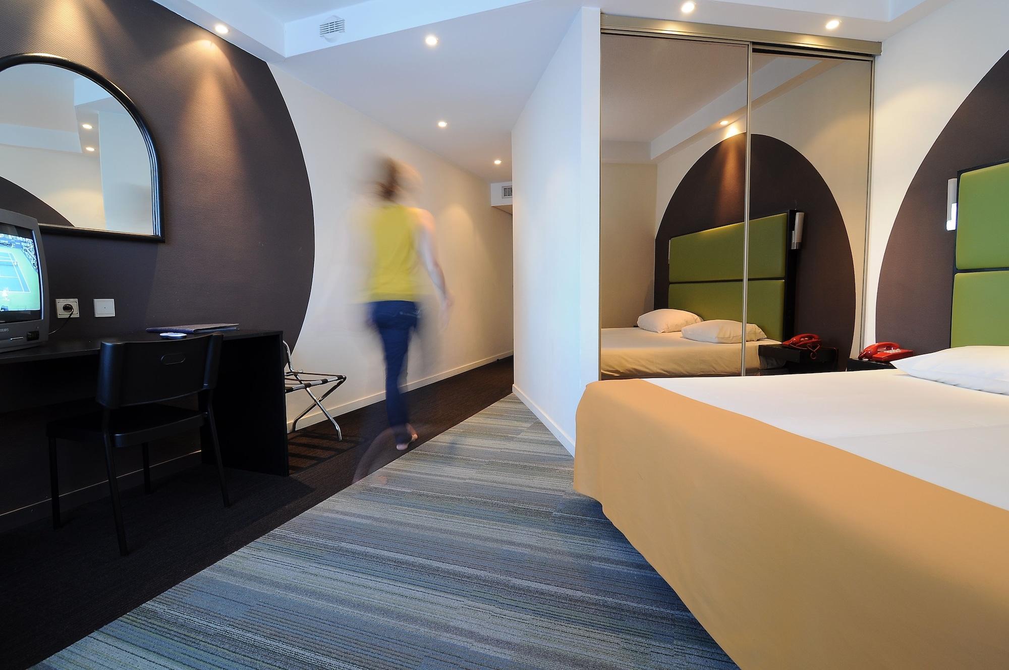 Hotel Arlon Bagian luar foto
