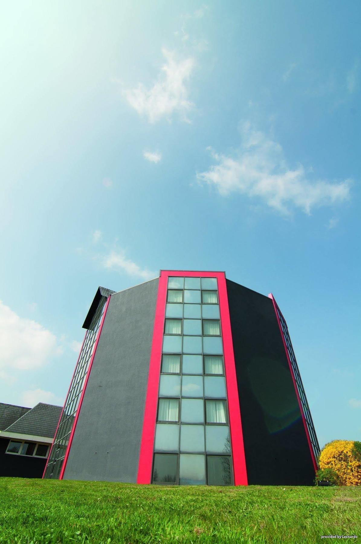 Hotel Arlon Bagian luar foto