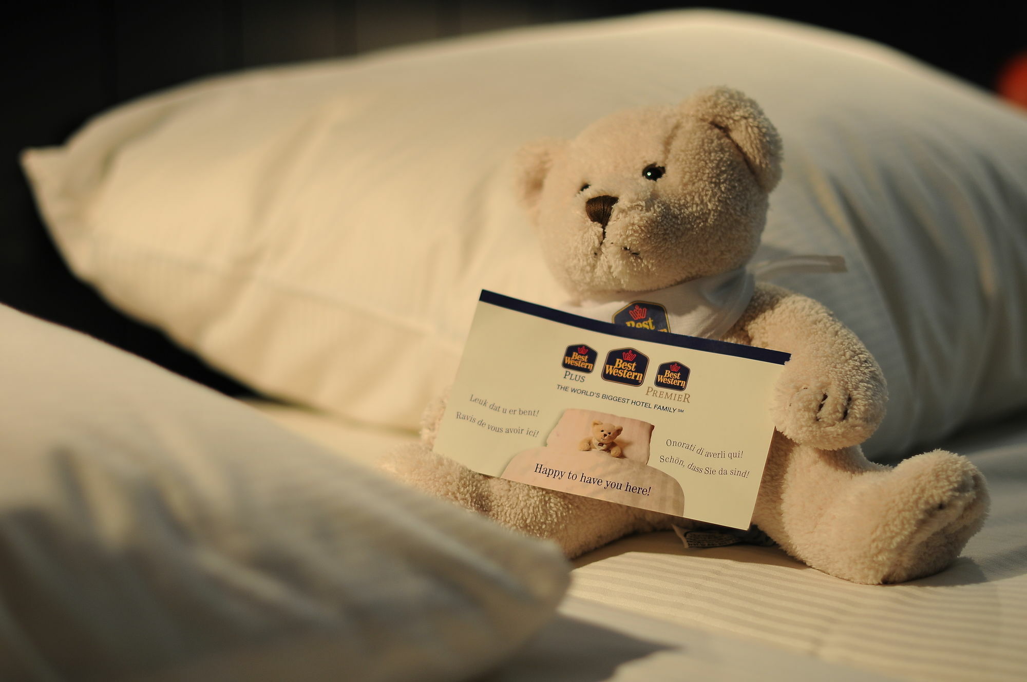 Hotel Arlon Bagian luar foto