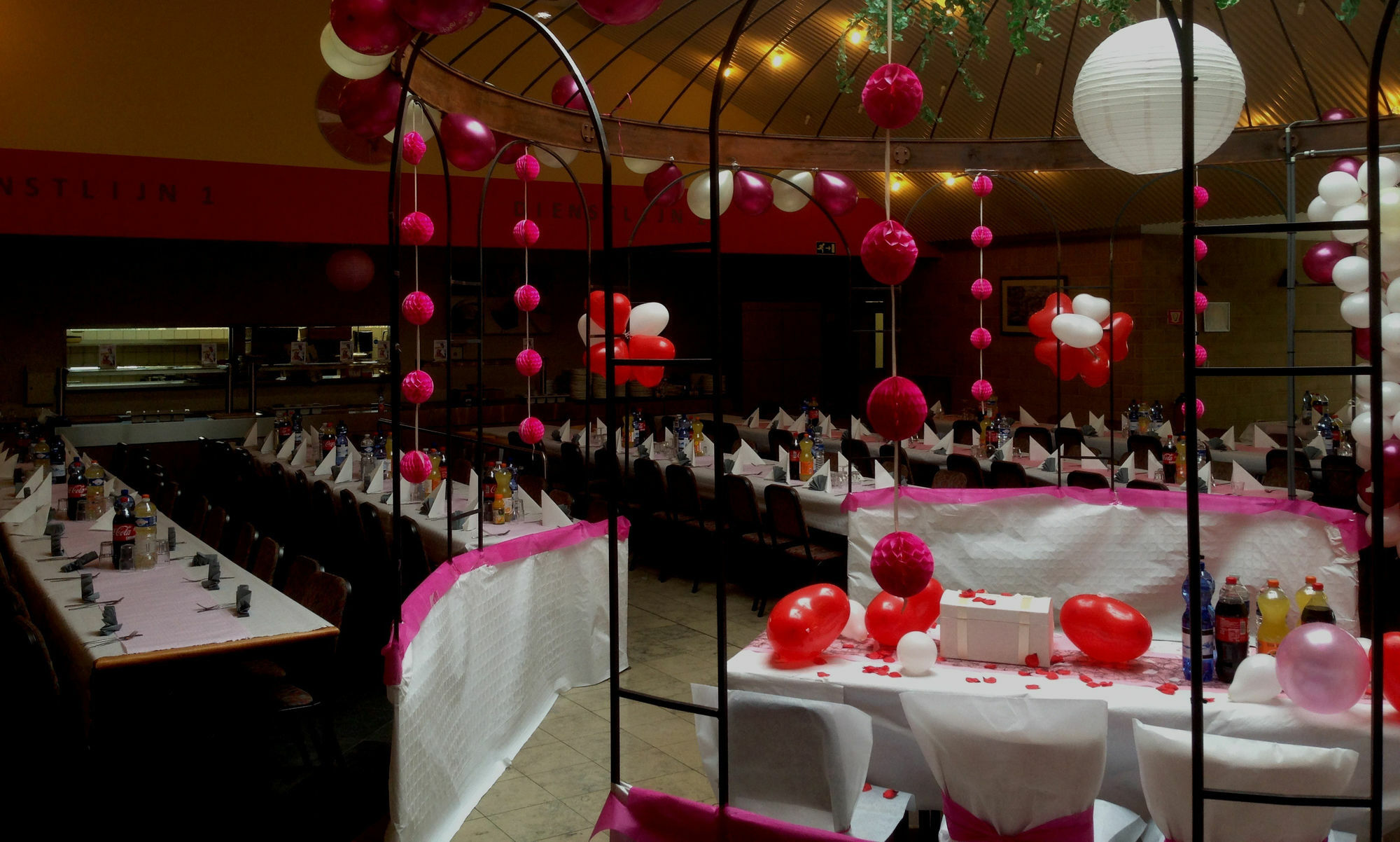 Hotel Arlon Bagian luar foto
